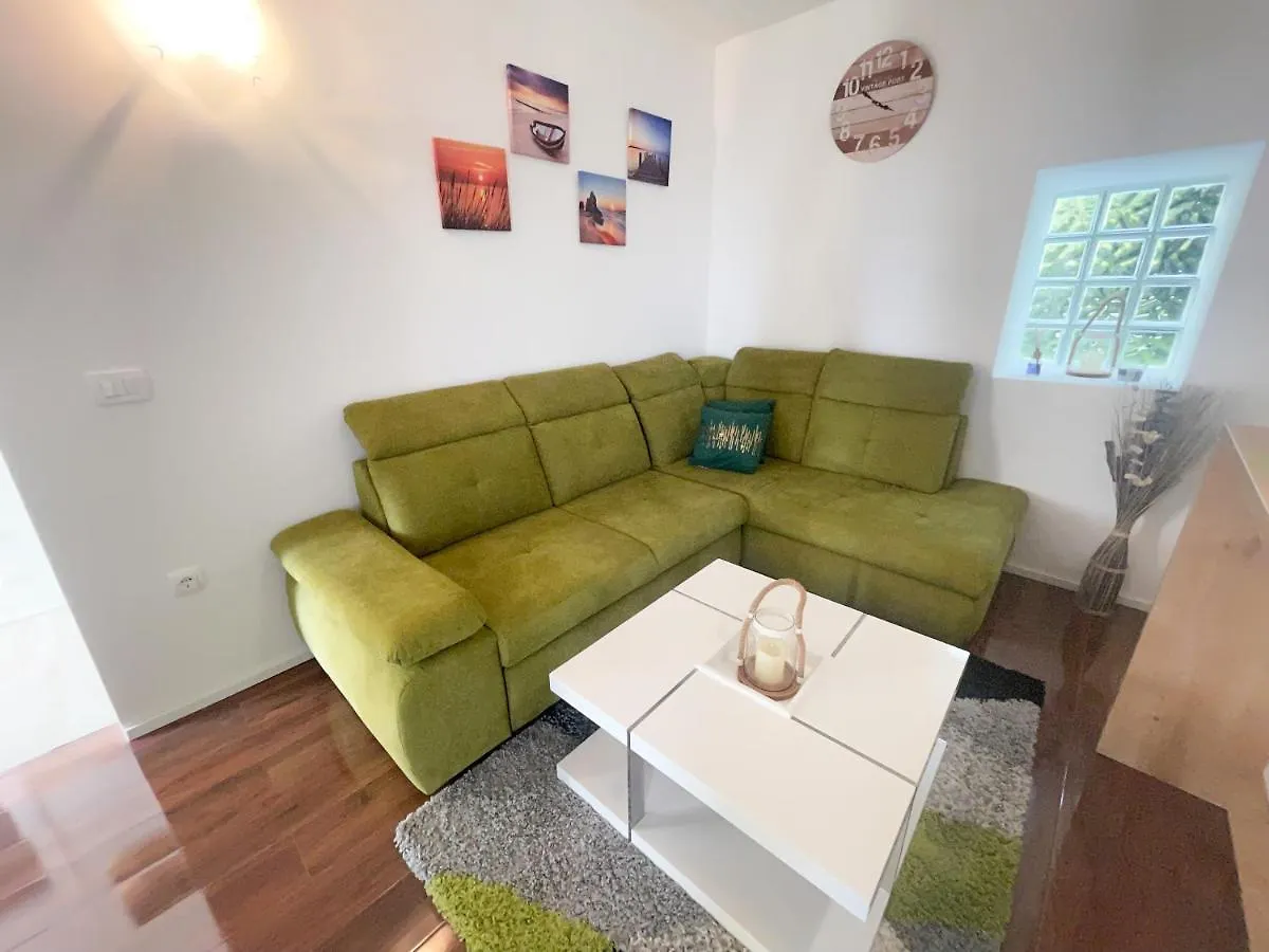 Apartmani Fabijan&Florijan Dramalj 0*,