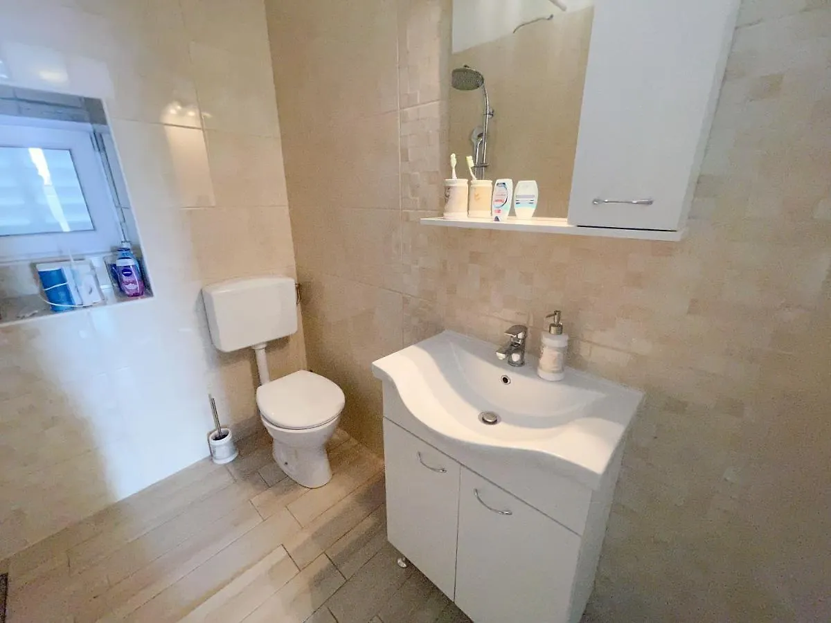 Apartmani Fabijan&Florijan Dramalj 0*,  Croatia